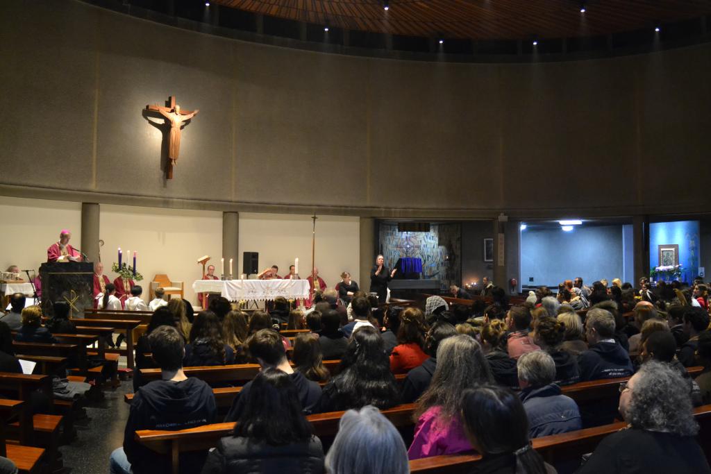 Bishop Nicholas Celebrates Youth Mass for Year of Mercy