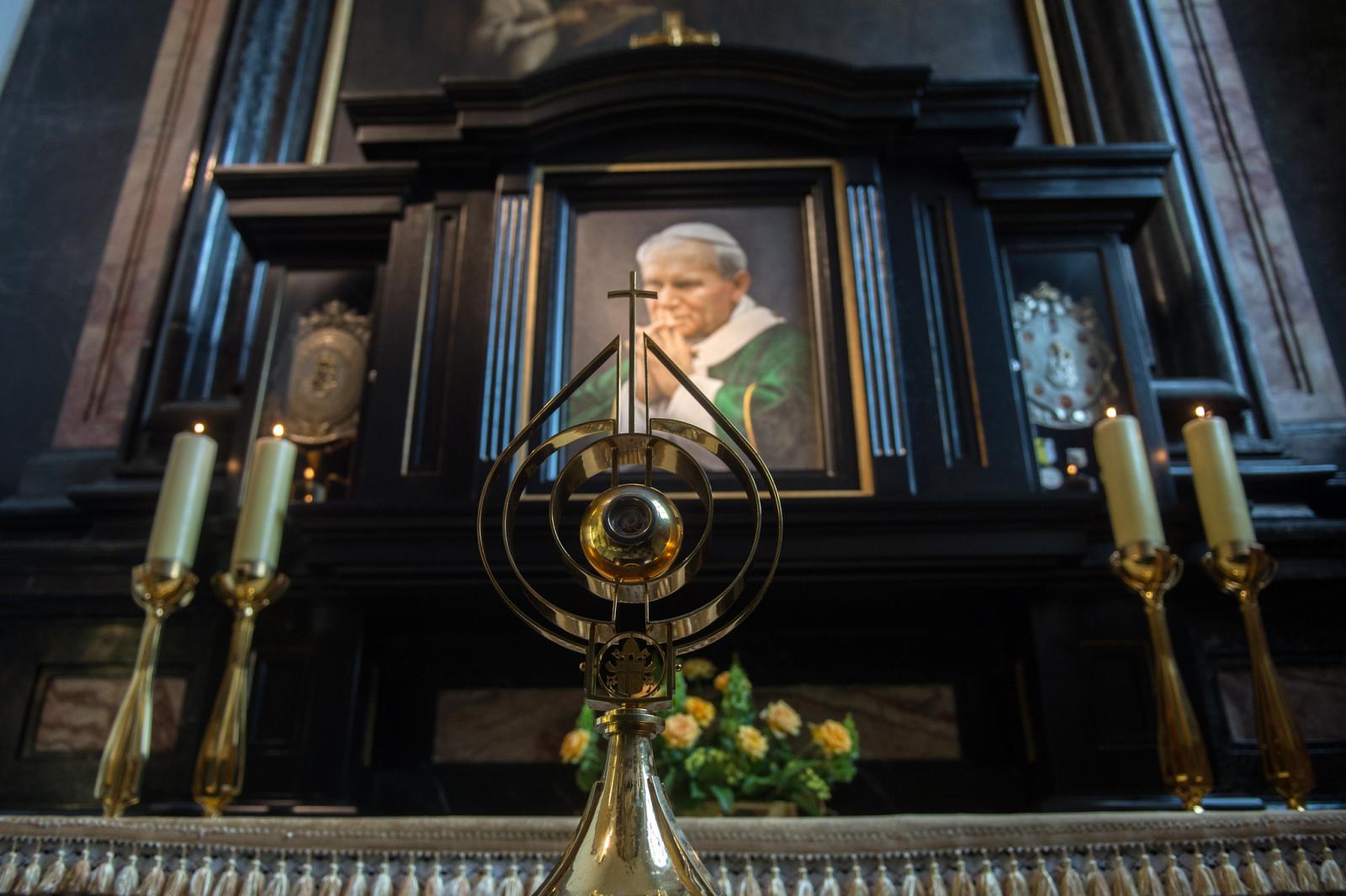 Novena to St John Paul II for the flourishing of life