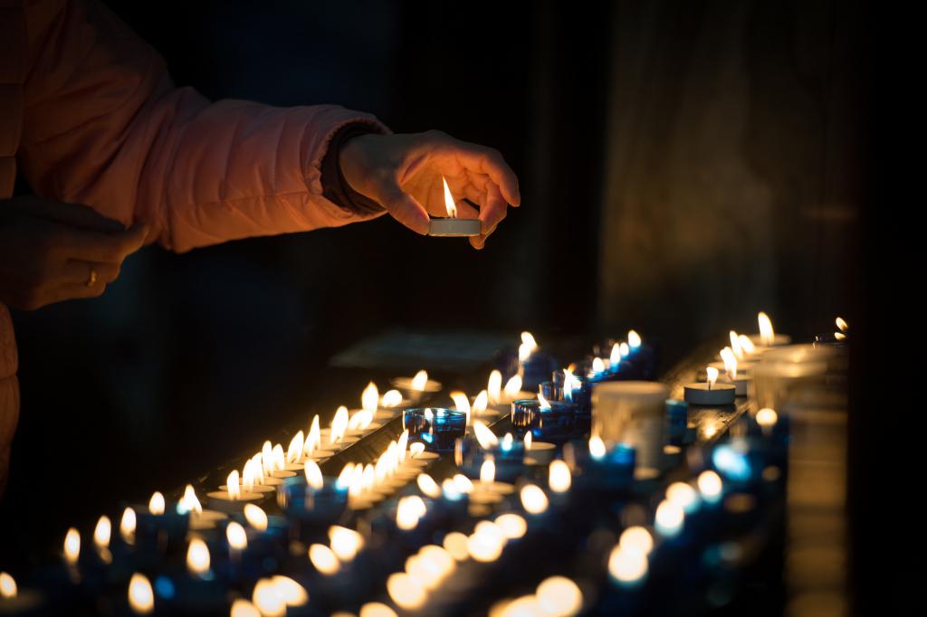 Catholic leaders united in prayer with Coptic community