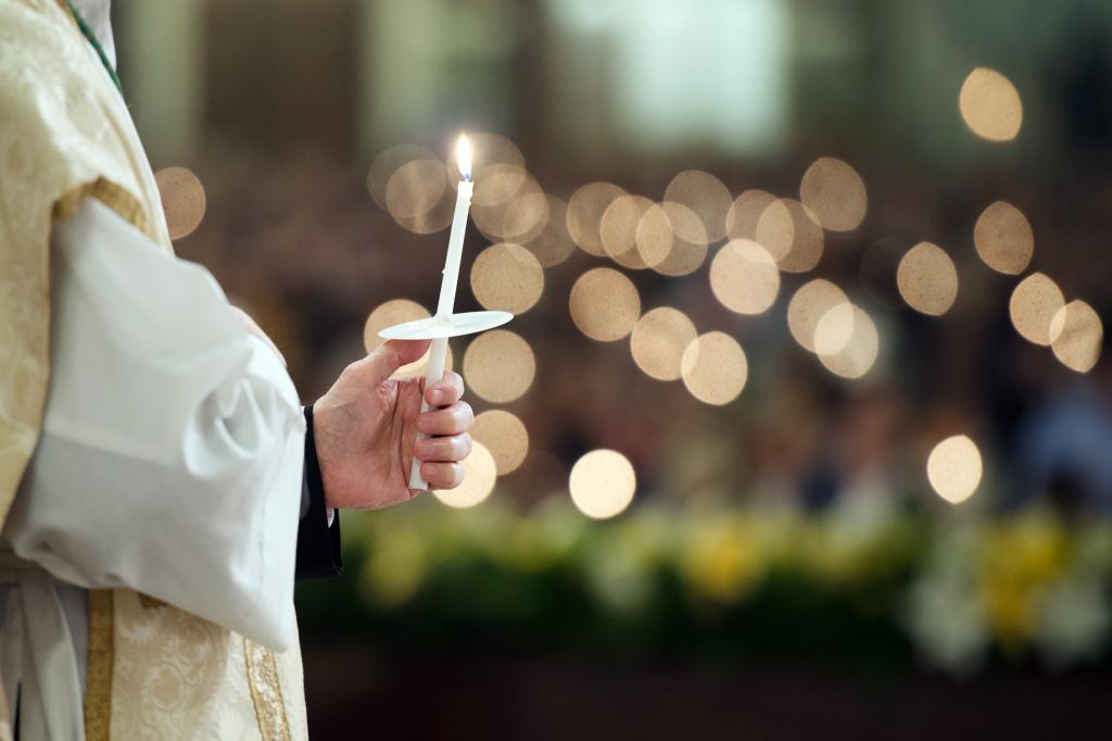 Reasons for Christians to rejoice in the darkness