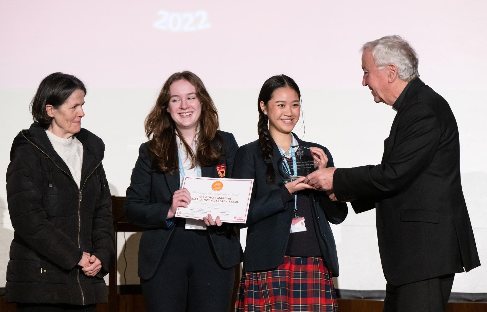 Diocesan volunteers awarded for their dedication