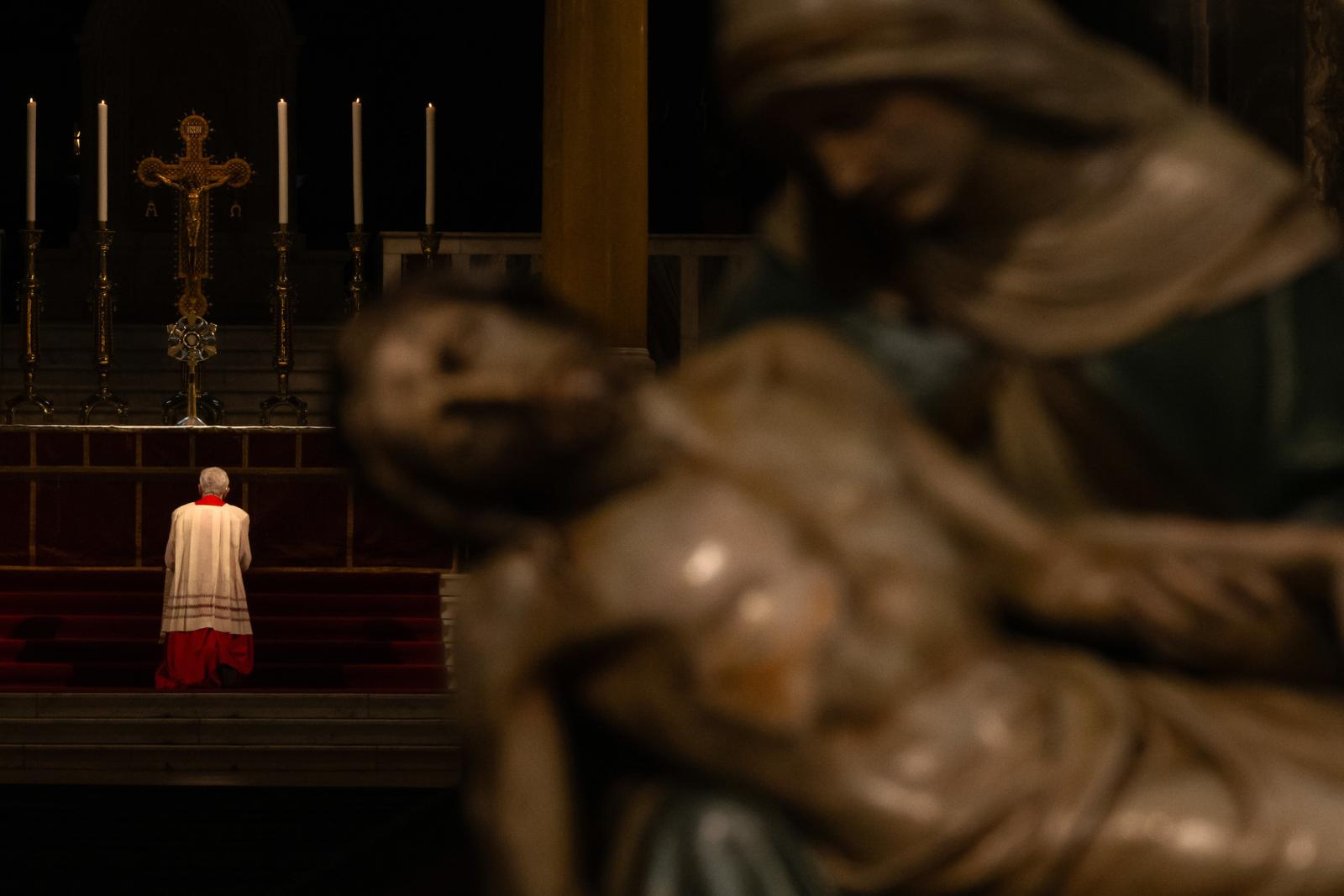 Cardinal echoes Pope’s plea for fasting and prayer