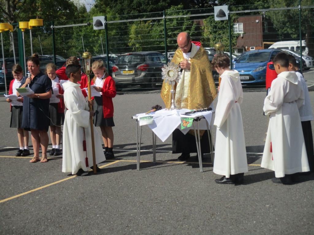 Adoremus in Harrow