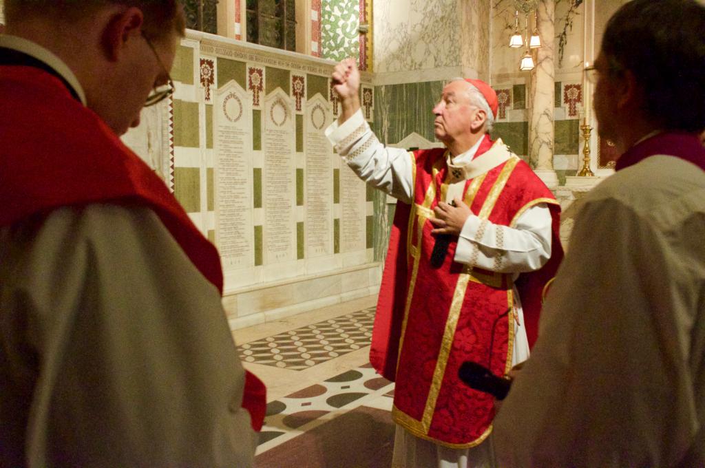 English Martyrs Offer a ‘Witness that Challenges Us,’ says Cardinal Vincent