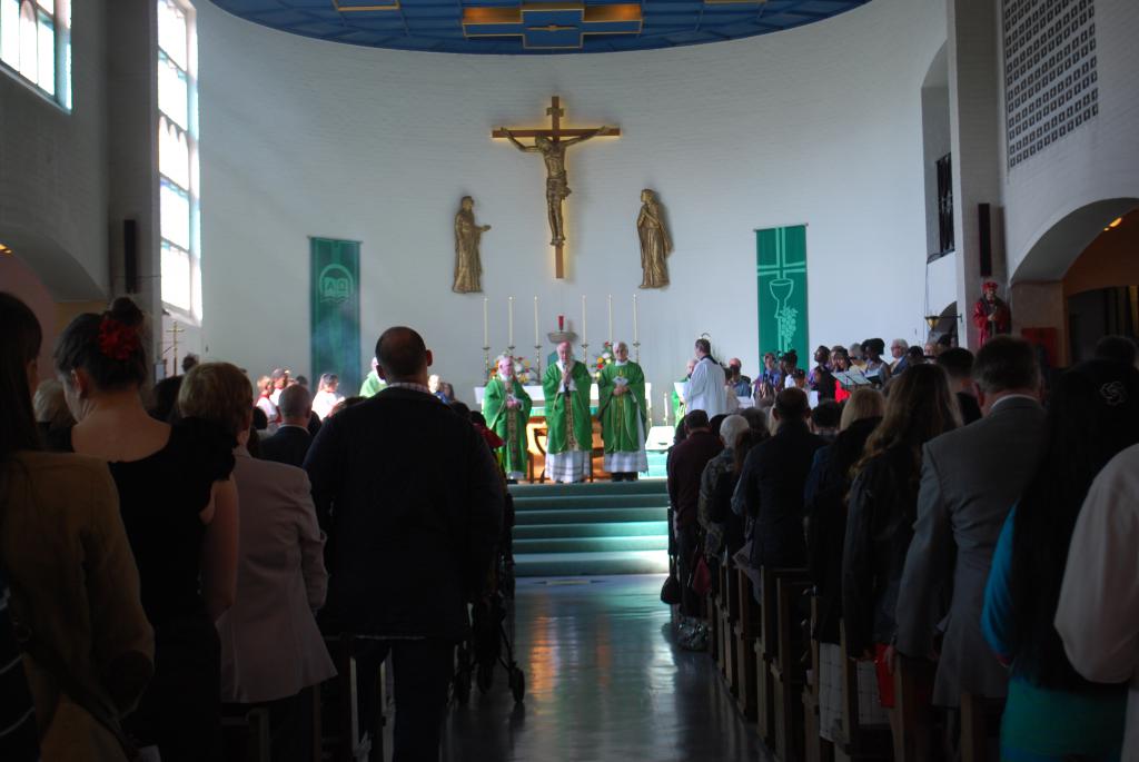 90th Anniversary mass in Borehamwood