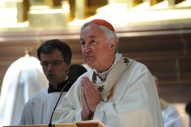 Cardinal Vincent prays for victims of Spain terrorist attacks