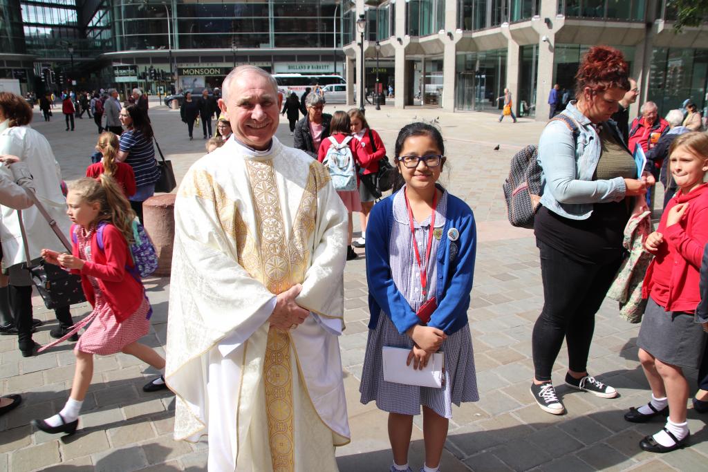 Over 700 gather at Westminster Cathedral for ‘Mini Vinnie’ Mass