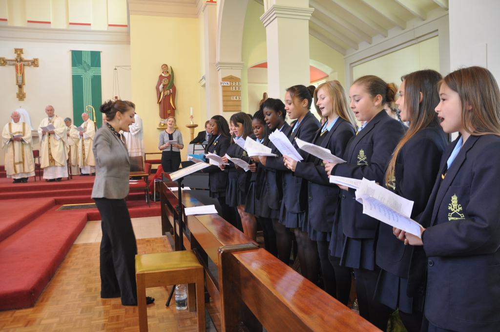 Nicholas Breakspear School celebrates Golden Jubilee