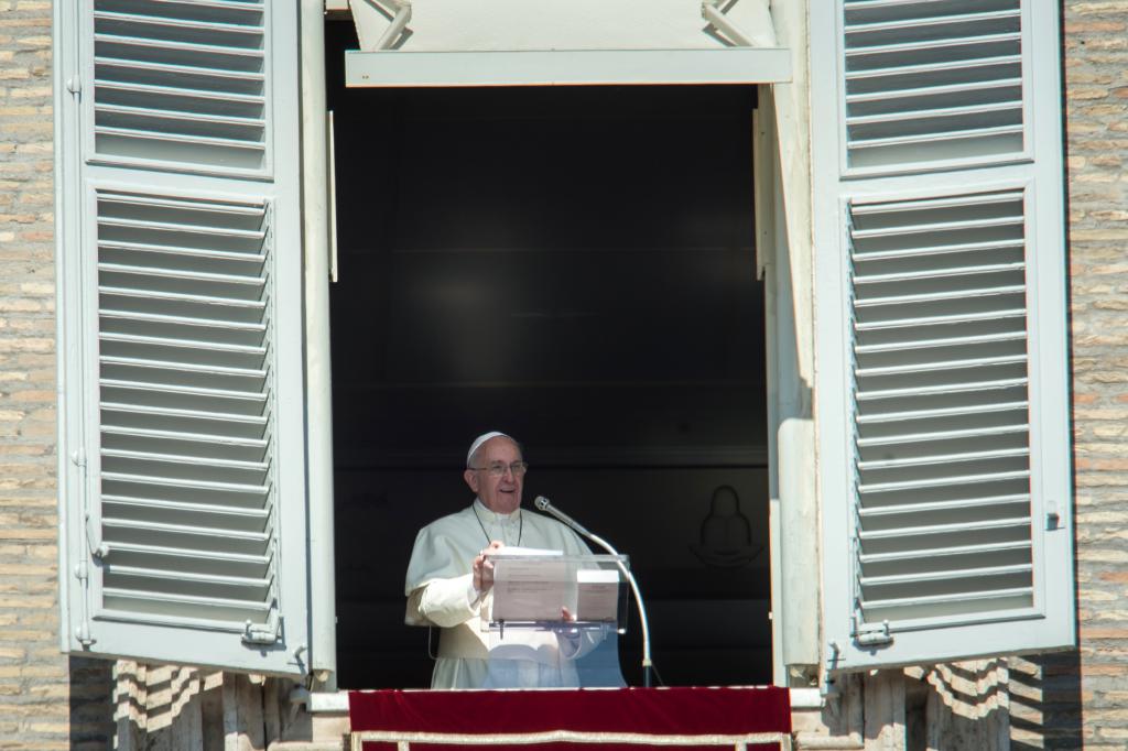 Holy Father’s Prayer Intentions
