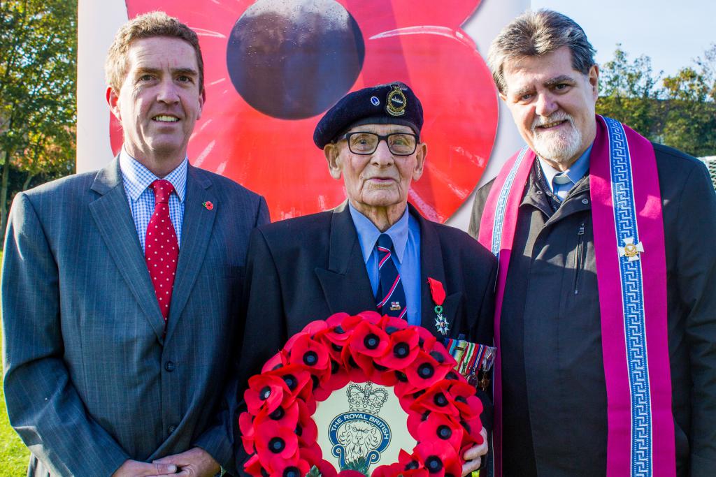Bishop Douglass School commemorate Armistice Day with veteran.