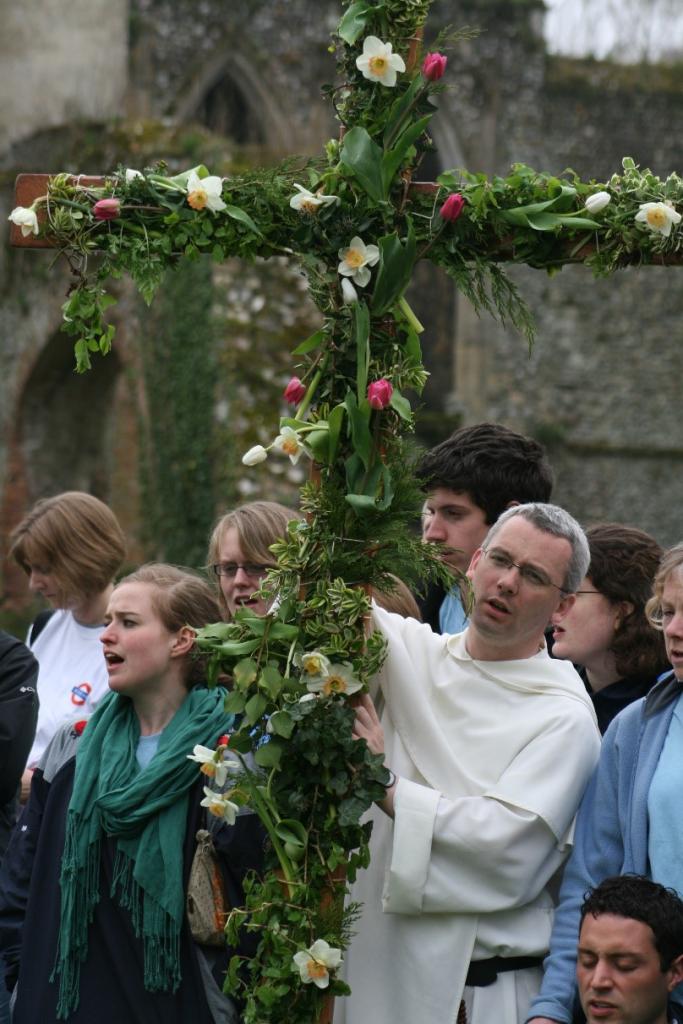 Pilgrims prepare for Holy Week walk
