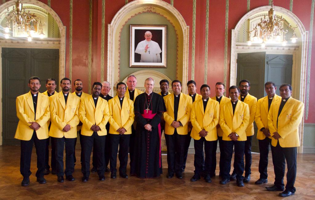 Bishop Nicholas welcomes Vatican Cricket Team